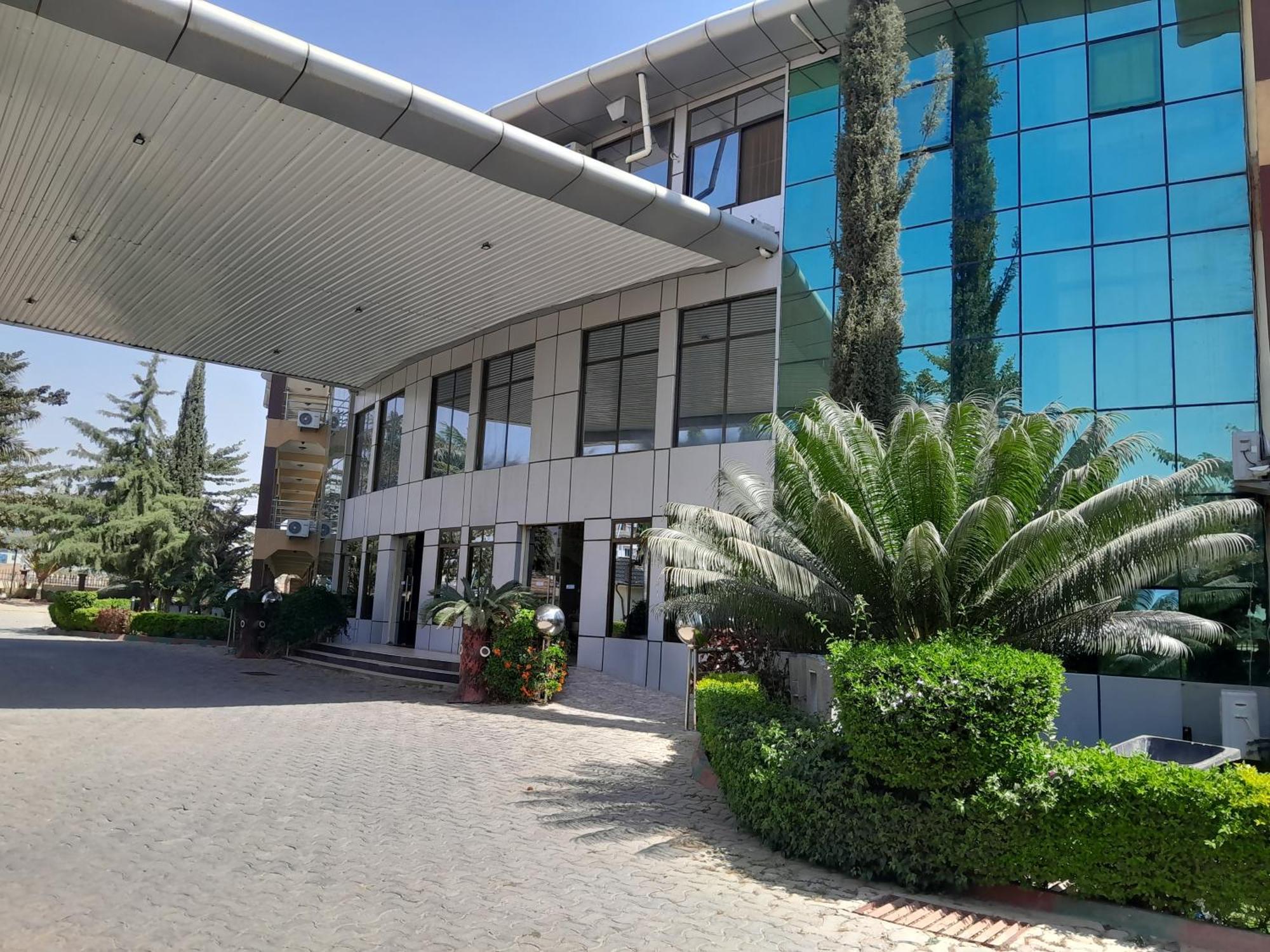 Morena Dodoma Hotel & Apartment Exterior foto